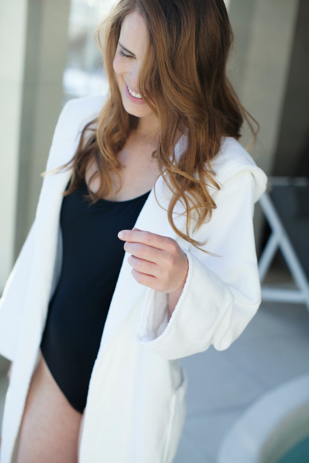 PLUSH SPA BATHROBE WITH HOOD